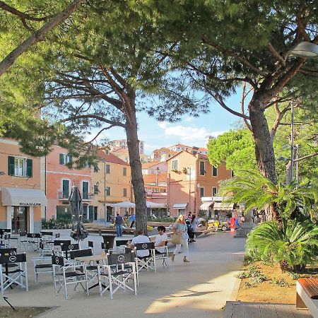 Apartment Cala Azzurra - Imp312 By Interhome Imperia Kültér fotó